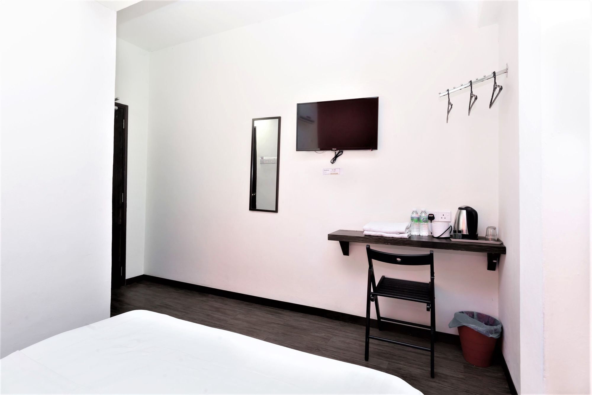 Zen Rooms Basic Near Ktm Sentul Kuala Lumpur Bagian luar foto