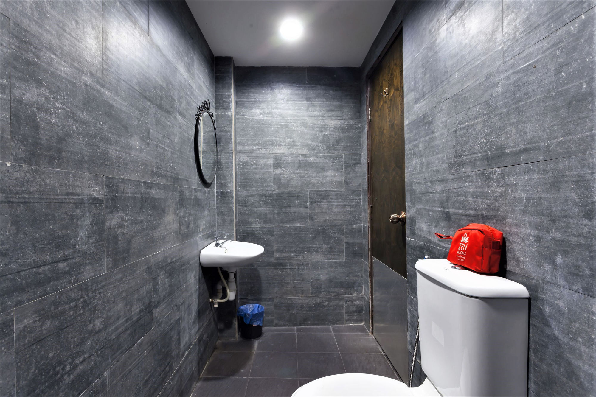 Zen Rooms Basic Near Ktm Sentul Kuala Lumpur Bagian luar foto